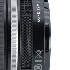 【良品】Z fc 28mm f/2.8 Special Edition キット ミラーレス一眼カメラ ブラック [単焦点レンズ]